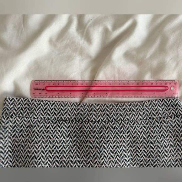 J Crew Wool Pencil Skirt - Picture 5 of 5